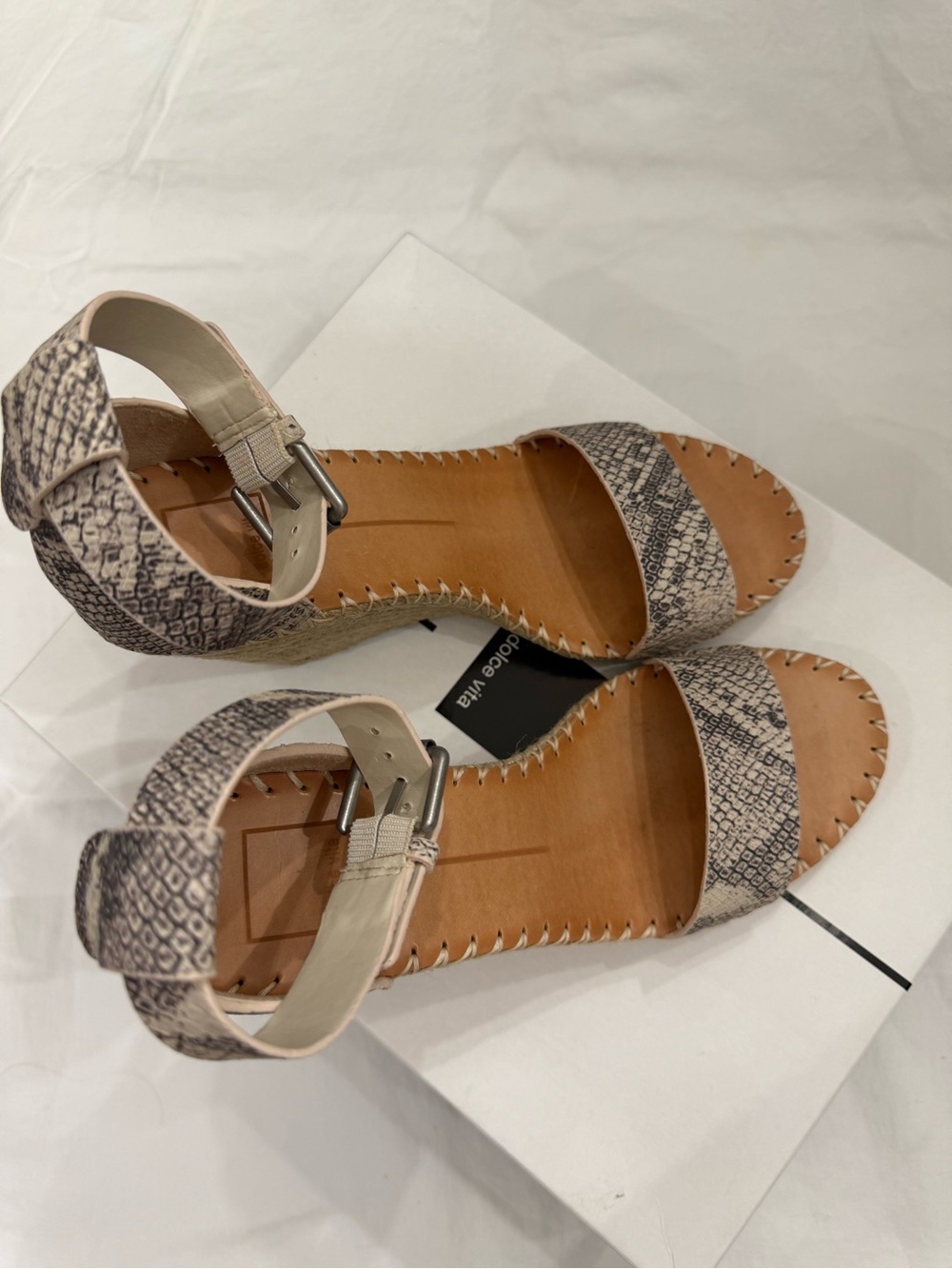 Dolce Vita Noor Snake-Print Wedge Sandals Size 8